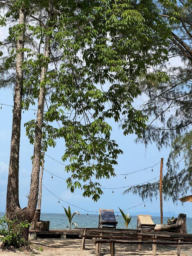 לינה וארוחת בוקר Phu Quoc Camping מראה חיצוני תמונה