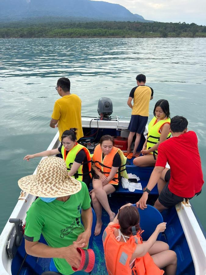 לינה וארוחת בוקר Phu Quoc Camping מראה חיצוני תמונה